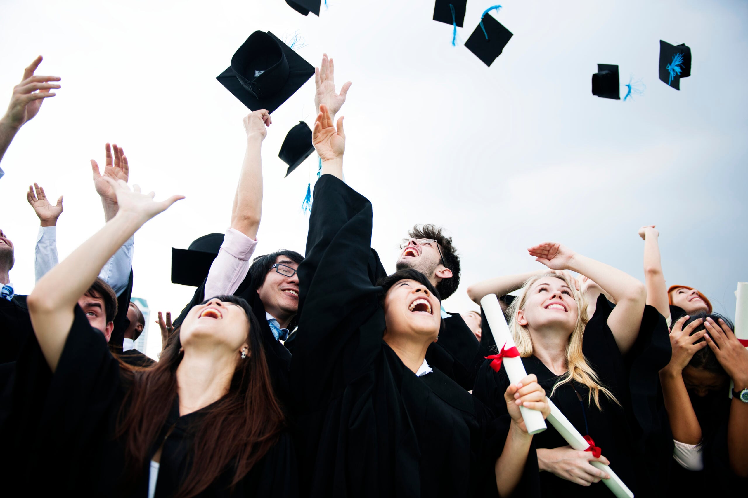 Adding a New Dimension to Graduation: How to Host an Unforgettable 3D Party